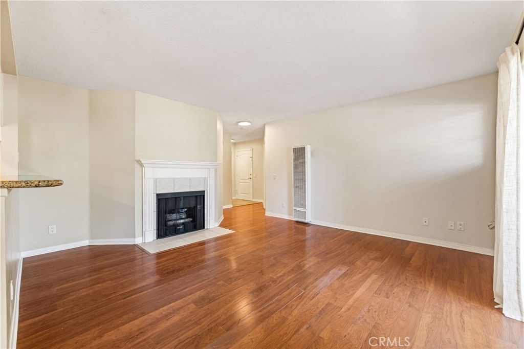 1401 N Greenbrier Road 202, Long Beach, CA 90815 — photo 4