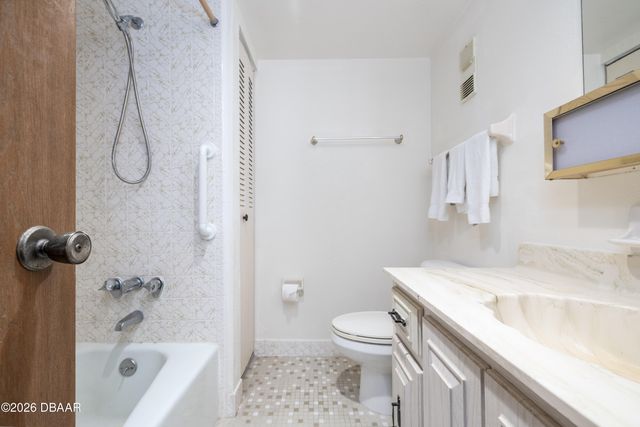1415 Ocean Shore Boulevard M110, Ormond Beach, FL 32176