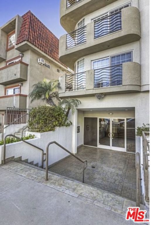 1817 Selby Avenue 102, Los Angeles, CA 90025 — photo 2
