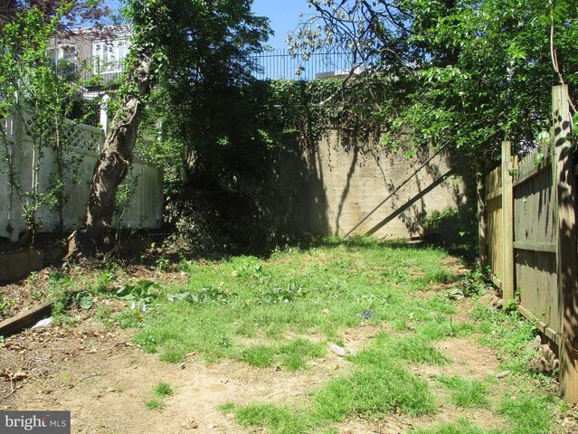 1333 W 5TH ST, Wilmington, DE 19805