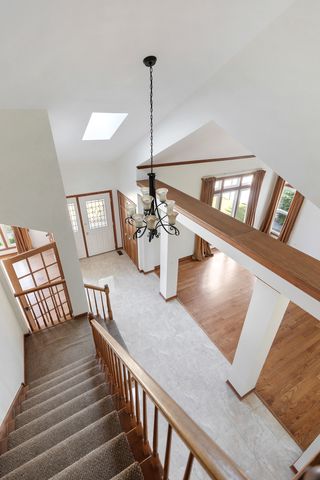 775 HARMON Boulevard, Hoffman Estates, IL 60169