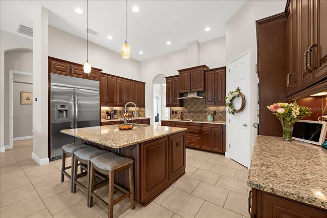 8904 CRYSTAL CREEK COURT, Land O Lakes, FL 34638