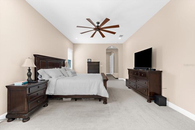 8904 CRYSTAL CREEK COURT, Land O Lakes, FL 34638