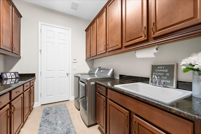 8904 CRYSTAL CREEK COURT, Land O Lakes, FL 34638