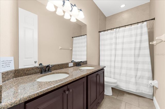 8904 CRYSTAL CREEK COURT, Land O Lakes, FL 34638