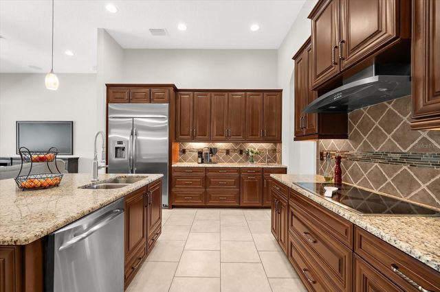 8904 CRYSTAL CREEK COURT, Land O Lakes, FL 34638