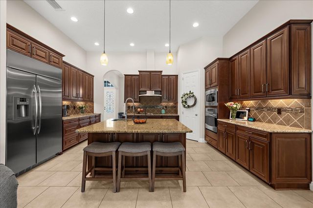 8904 CRYSTAL CREEK COURT, Land O Lakes, FL 34638