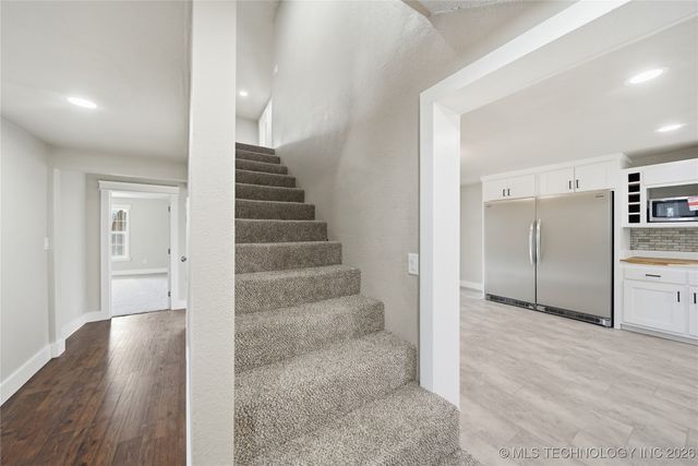 809 N 9th Street, Collinsville, OK 74021