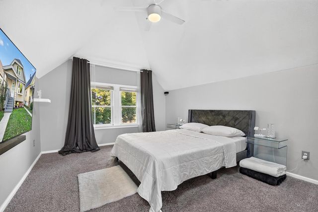 2624 S 3rd STREET, Milwaukee, WI 53207