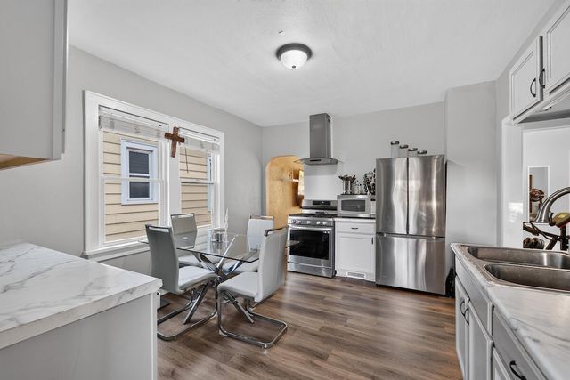 2624 S 3rd STREET, Milwaukee, WI 53207