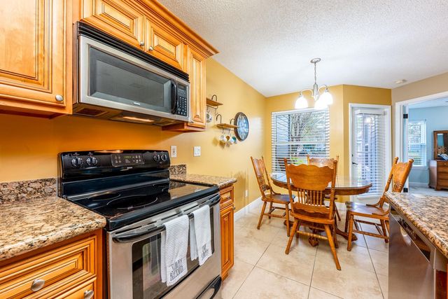 2584 GRASSY POINT DRIVE 106, Lake Mary, FL 32746