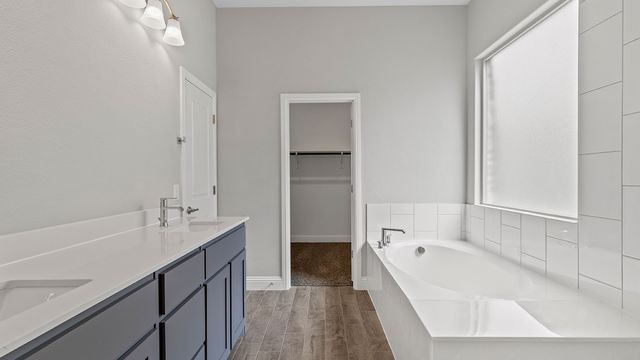 716 BUSHMAN Drive, Fort Worth, TX 76008