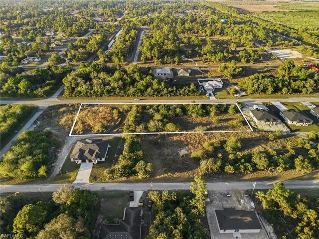 1236 Milwaukee BLVD, Lehigh Acres, FL 33974