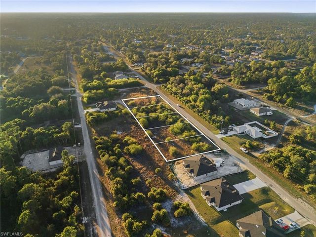 1236 Milwaukee BLVD, Lehigh Acres, FL 33974