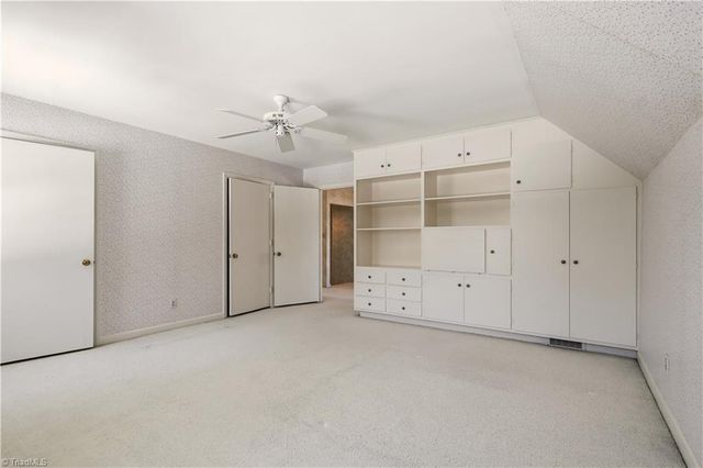 1040 Cantering Road, High Point, NC 27262