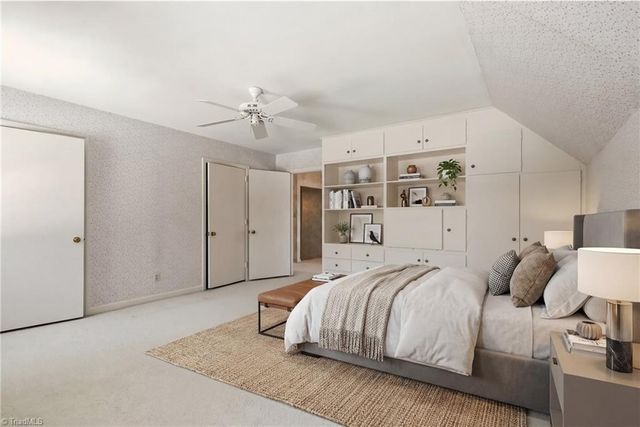 1040 Cantering Road, High Point, NC 27262