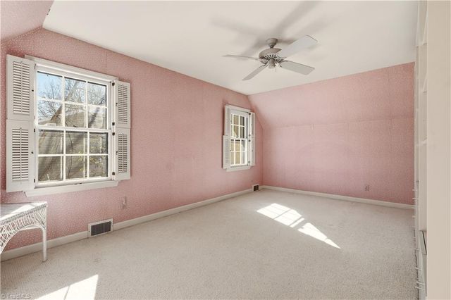 1040 Cantering Road, High Point, NC 27262