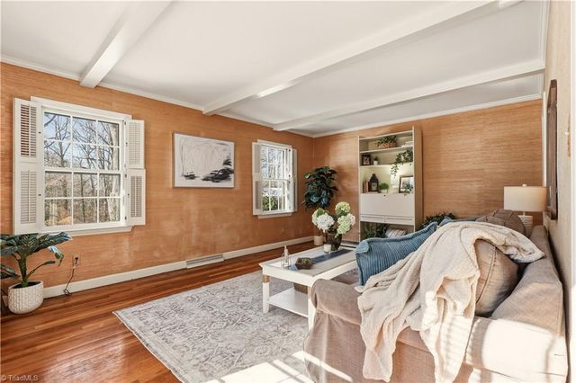 1040 Cantering Road, High Point, NC 27262