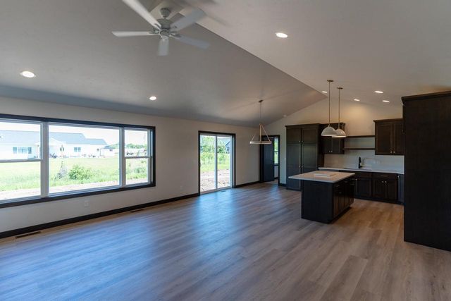 W5896 EDGEWOOD DRIVE, Menasha, WI 54952
