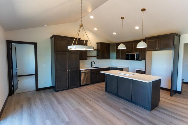 W5896 EDGEWOOD DRIVE, Menasha, WI 54952
