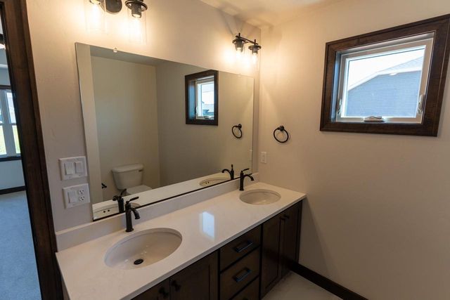 W5896 EDGEWOOD DRIVE, Menasha, WI 54952
