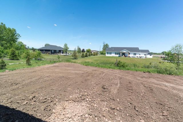 W5896 EDGEWOOD DRIVE, Menasha, WI 54952