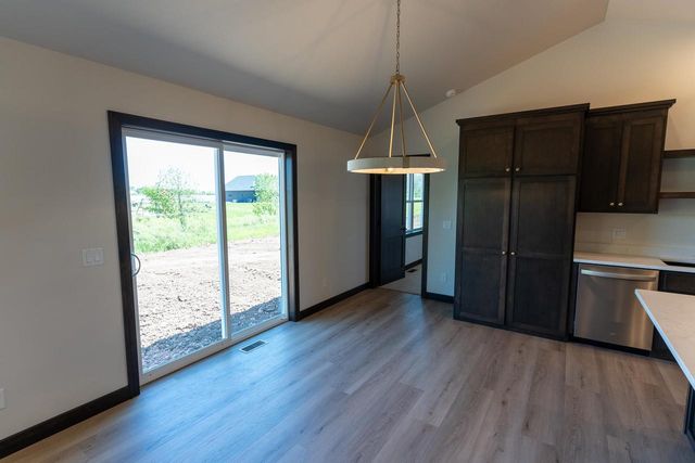 W5896 EDGEWOOD DRIVE, Menasha, WI 54952