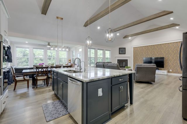 5043 High Park Hill Dr, Arrington, TN 37014