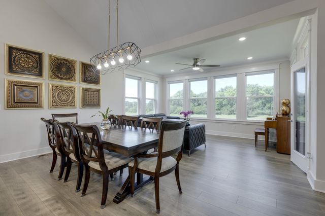 5043 High Park Hill Dr, Arrington, TN 37014