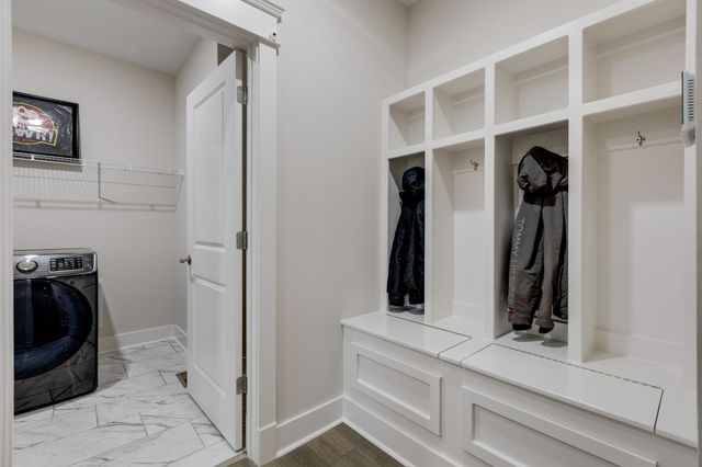 5043 High Park Hill Dr, Arrington, TN 37014