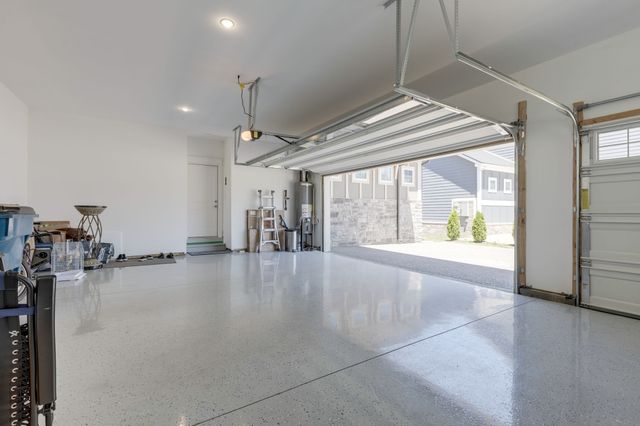 5043 High Park Hill Dr, Arrington, TN 37014