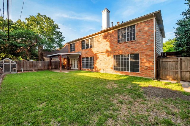 4523 Wescott Drive, Grand Prairie, TX 75052
