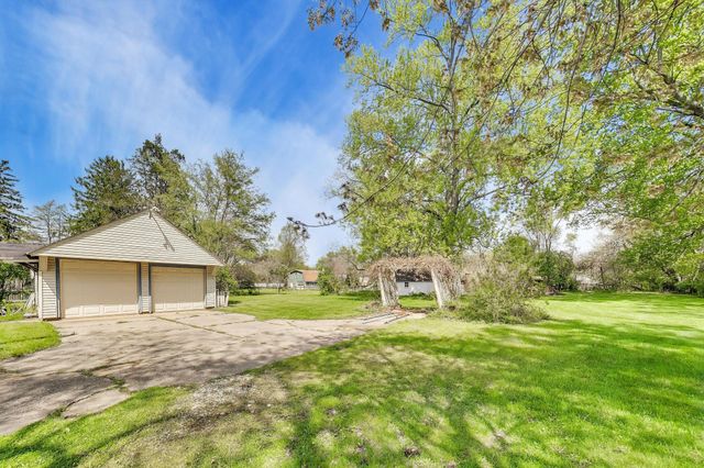 4321 N Wozniak Road, Michigan City, IN 46360