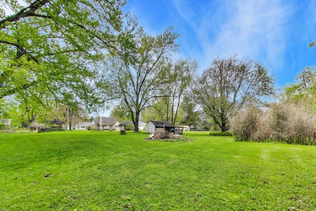 4321 N Wozniak Road, Michigan City, IN 46360