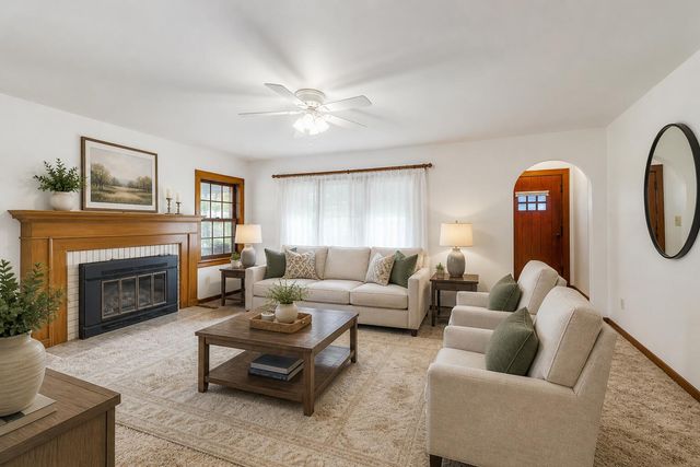 4321 N Wozniak Road, Michigan City, IN 46360