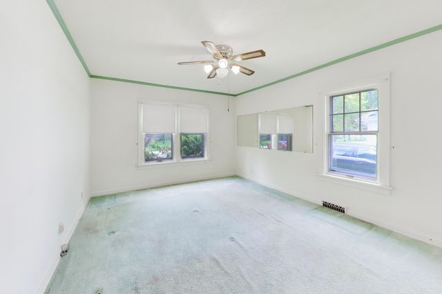 4321 N Wozniak Road, Michigan City, IN 46360
