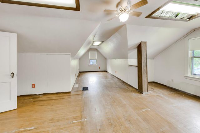 4321 N Wozniak Road, Michigan City, IN 46360