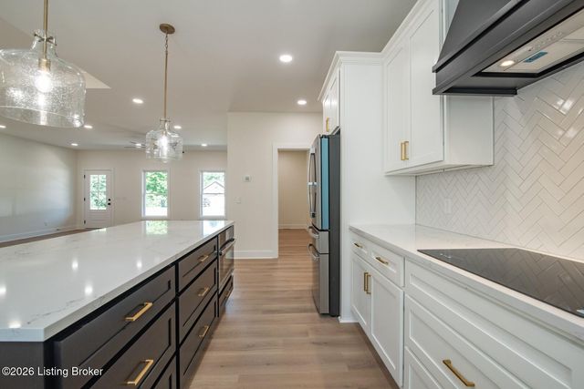 707 Roswell Dr, Elizabethtown, KY 42701