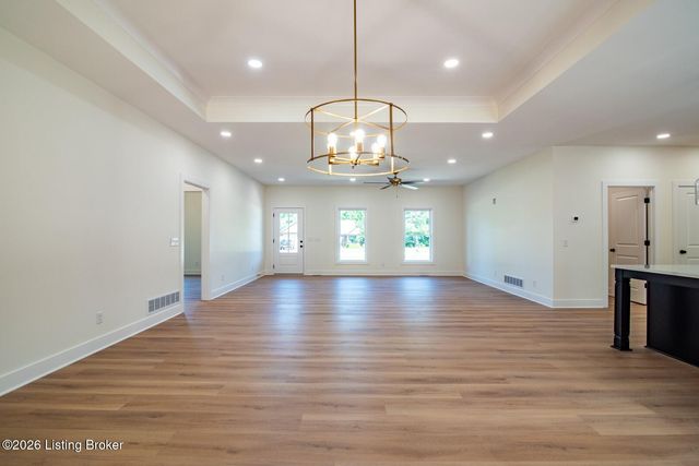 707 Roswell Dr, Elizabethtown, KY 42701
