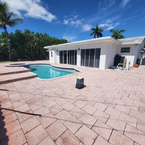 5700 NE 20th Avenue, Fort Lauderdale, FL 33308