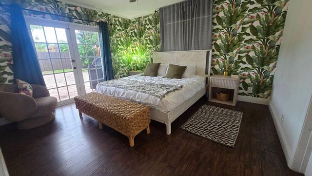 5700 NE 20th Avenue, Fort Lauderdale, FL 33308