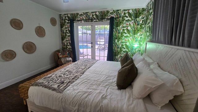 5700 NE 20th Avenue, Fort Lauderdale, FL 33308