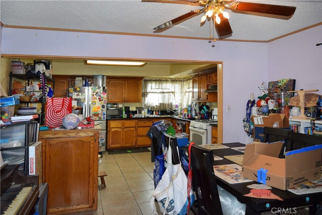 8175 Pepper, Fontana, CA 92335 — photo 4