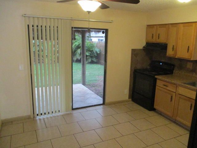 9079 E Highland Pines Drive, Palm Beach Gardens, FL 33418