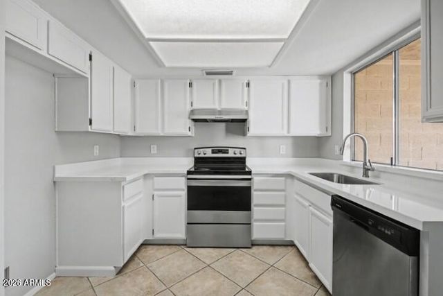 8814 W COOLIDGE Street, Phoenix, AZ 85037