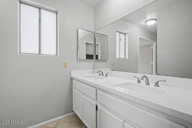 8814 W COOLIDGE Street, Phoenix, AZ 85037