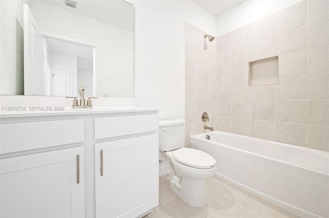 6007 Coralberry St, Haverhill, FL 33415
