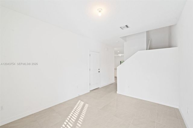 6007 Coralberry St, Haverhill, FL 33415