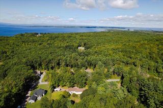 105 Red Rock Road, Colchester (colchester), VT 05446