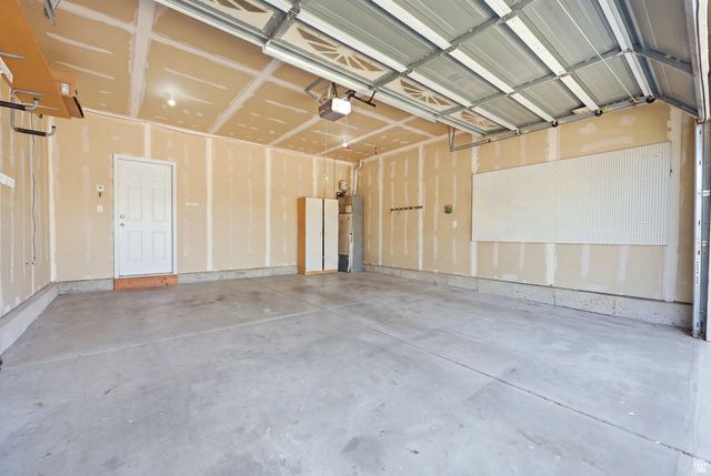 1113 W HAWORTH DR., North Salt Lake, UT 84054